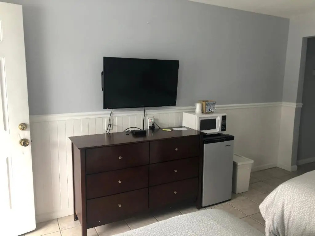 Boardwalk Beach Inn