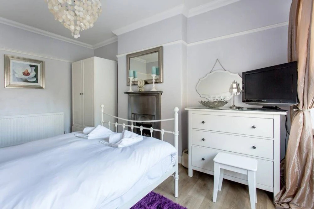 Flat With Garden