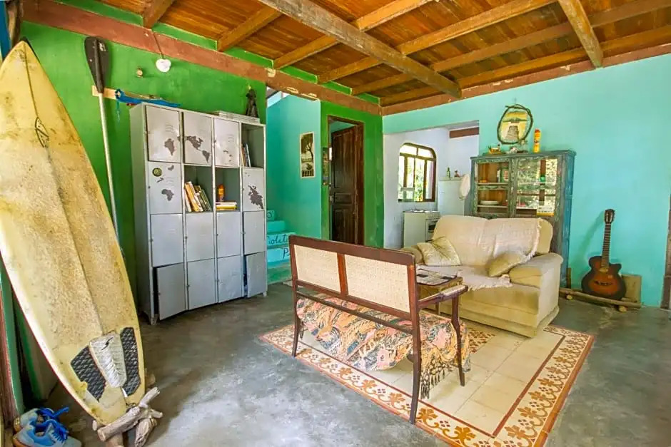 Hostel e Camping Rio das Pedras