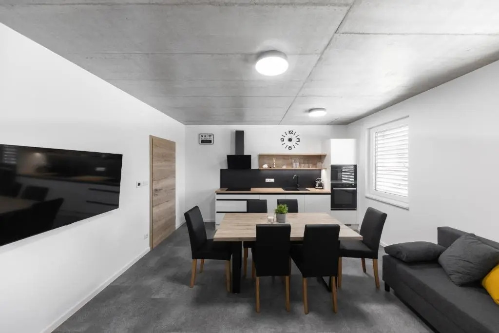 Marley & Me Apartments