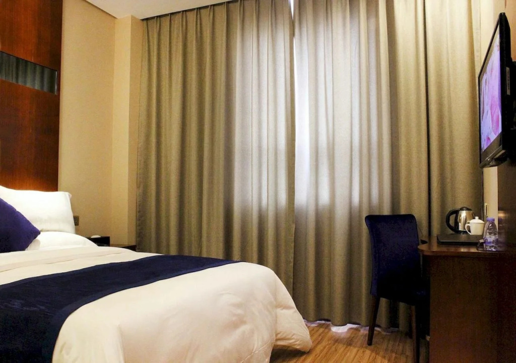 Shenzhen Pollman Hotel