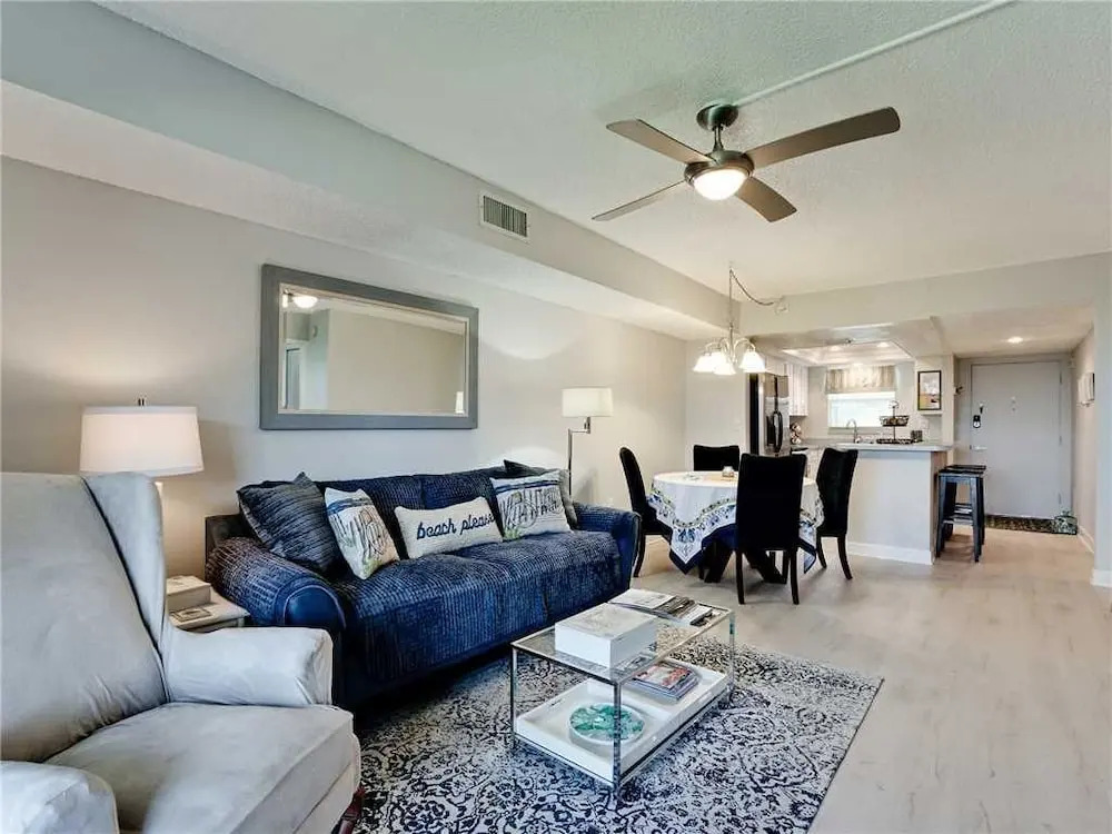 Inlet 21 - Two Bedroom Condo