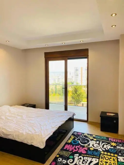 Konaklar bölgesinde Denize Yakın Lüks Dublex Daire