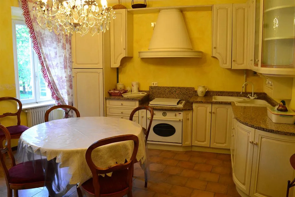 Relais De La Place