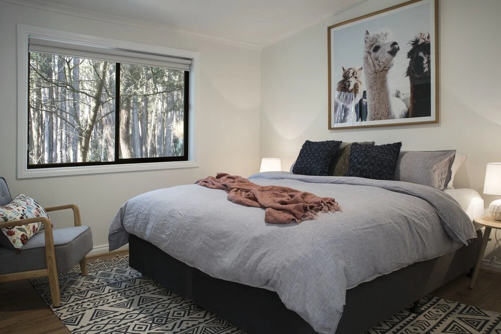 Bodhi Daylesford - family friendly group accommodation with pool