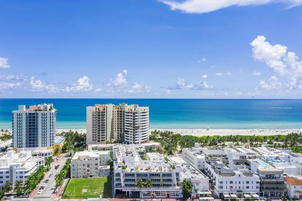 Penthouse Mar Azul South Beach On Ocean Drive Miami Beach 1 Bedroom Home by RedAwning