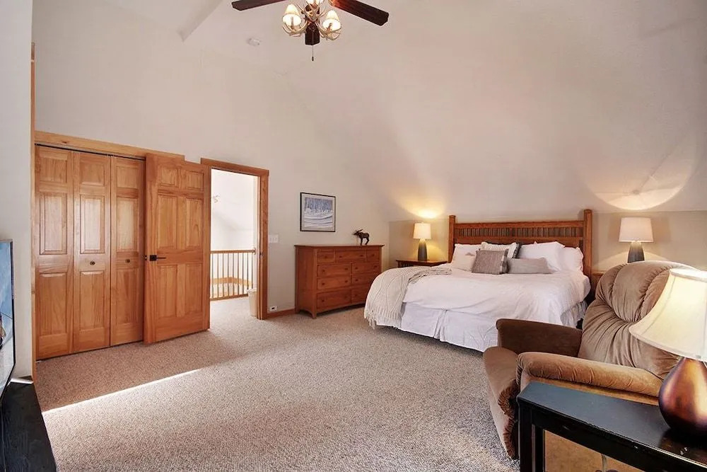 Powder Moose Villa