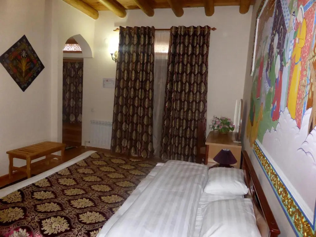 hotel hovli poyon