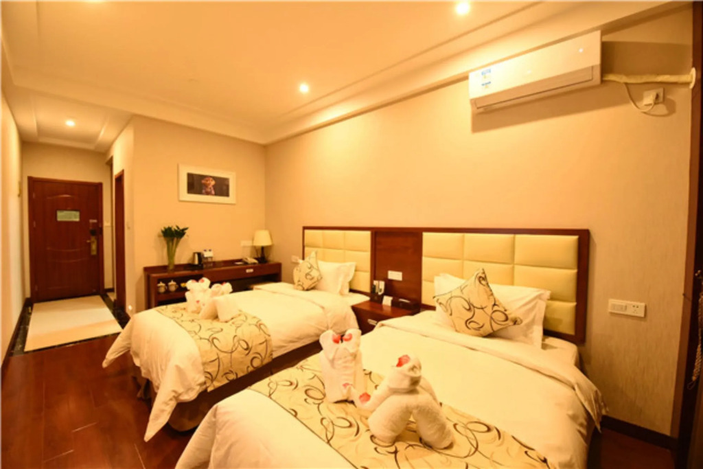 The Savile Residence Hotel