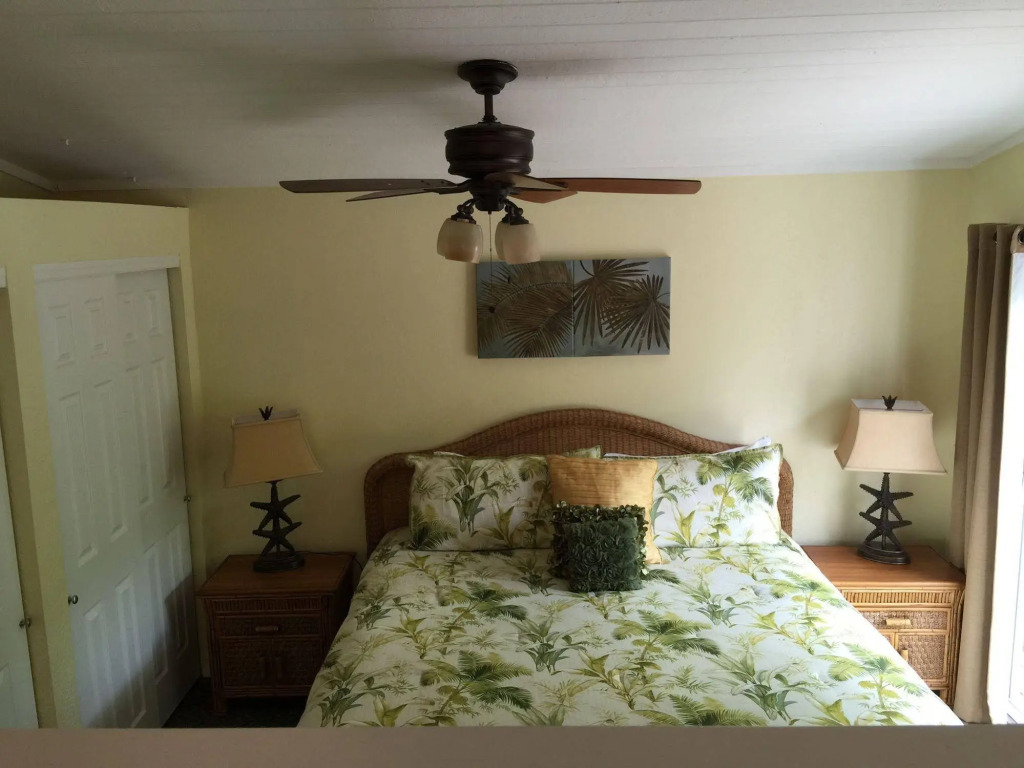 Bay Harbor Lodge