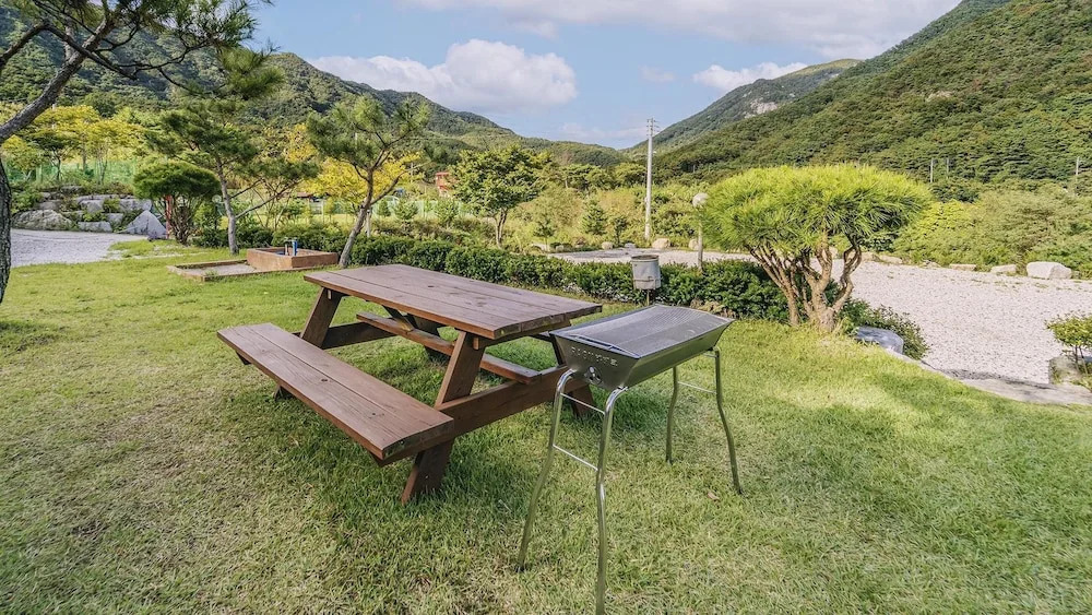 Pocheon Swimpyo Pension