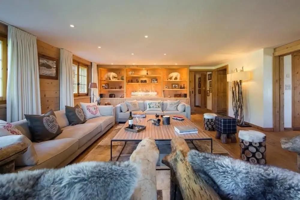 Super Luxurious Flat Verbier