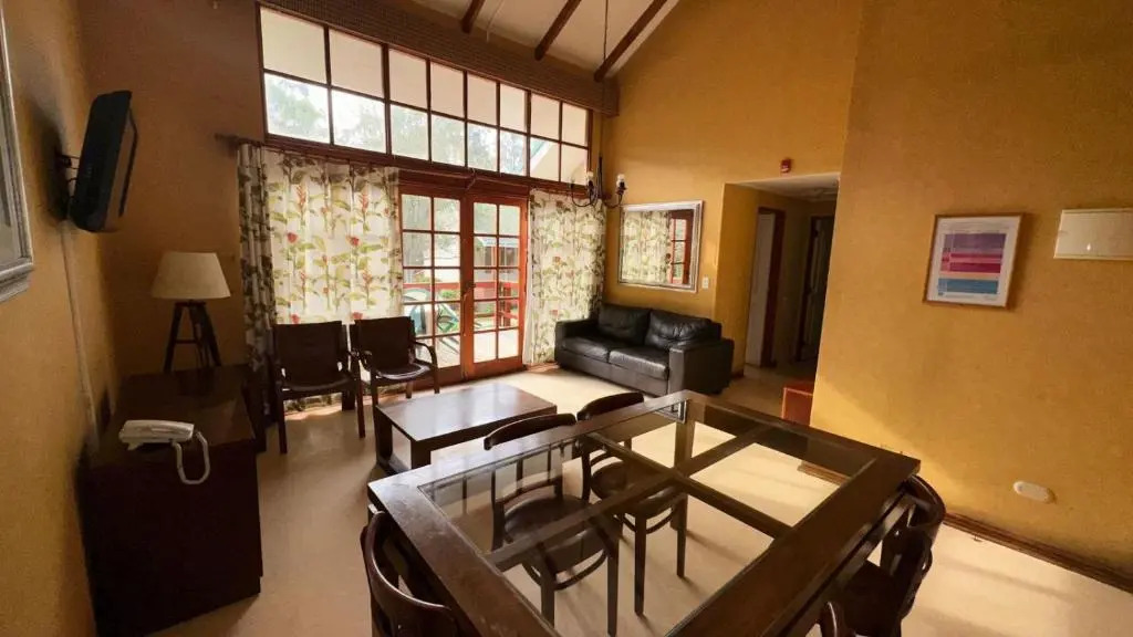 Hotel y Cabañas Huallilemu Sur- Caja Los Andes