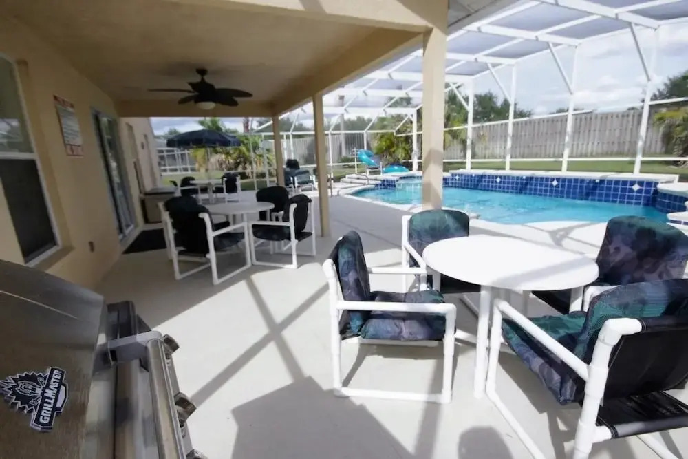 Ly53814 - Hampton Lakes - 5 Bed 4 Baths Villa