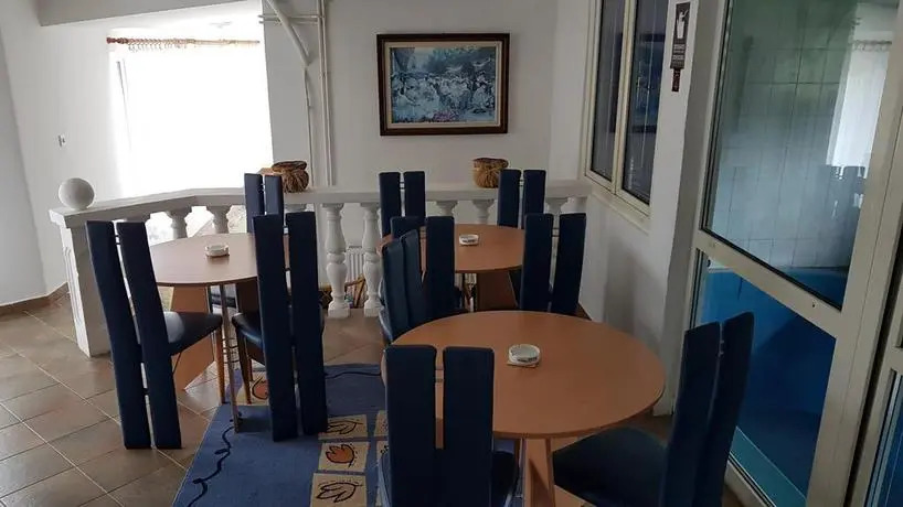 Guest House Luxotel