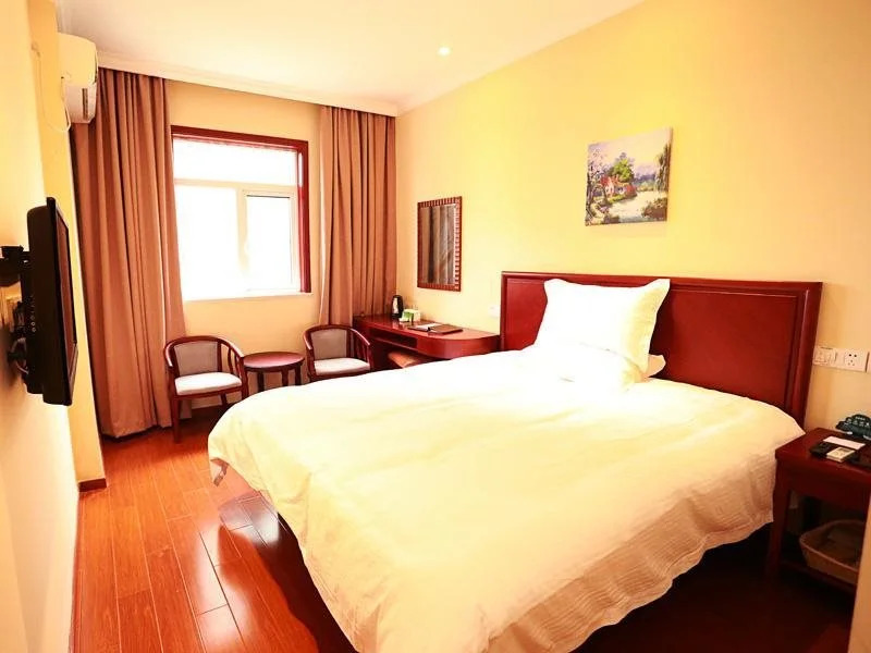 GreenTree Inn