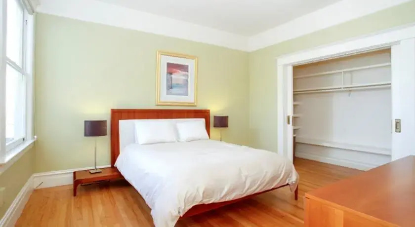 Fishermans Wharf 6 Bedroom Flat