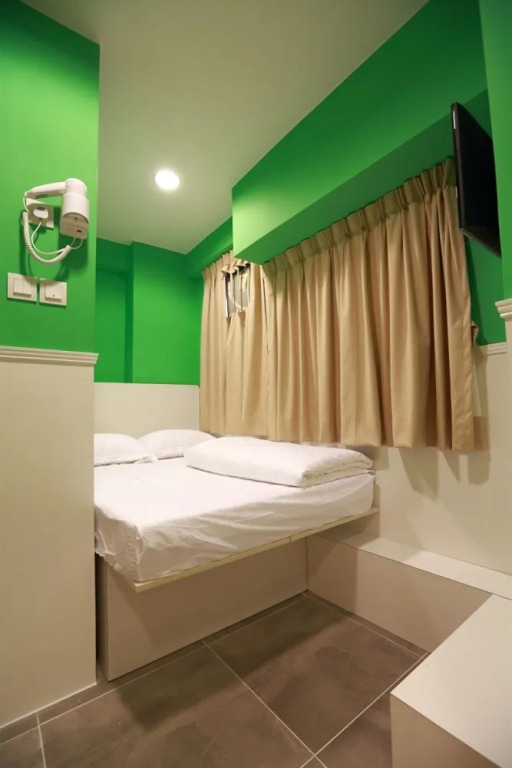 ColorZ Hostel