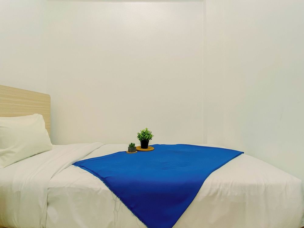Good Choice 2Br Apartment Near Krl Station At Vittoria Residence