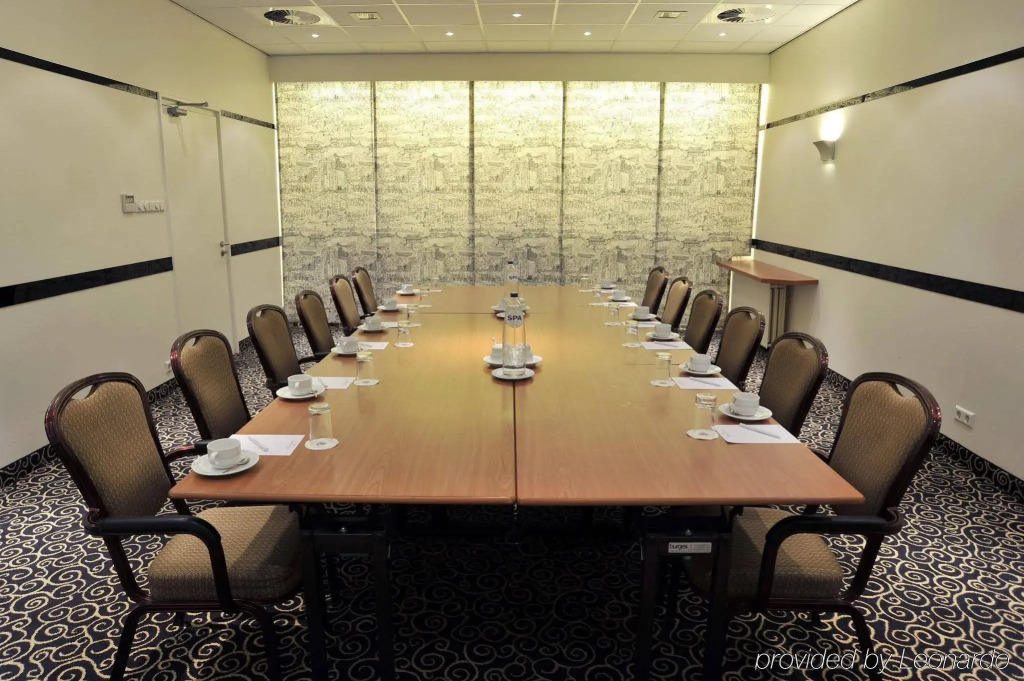 Hotel Lion DOr