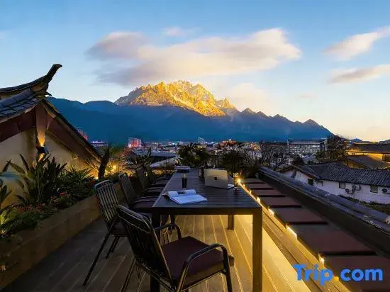Lumist·One Page Winter|Panoramic view of the snow-capped mountains·Sky Garden Meisu