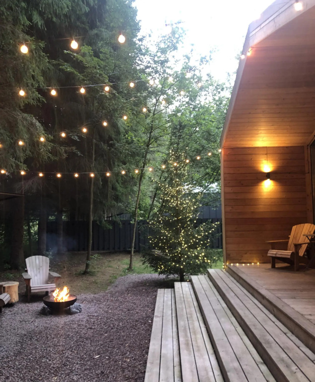 The dacha (Зэ дача)