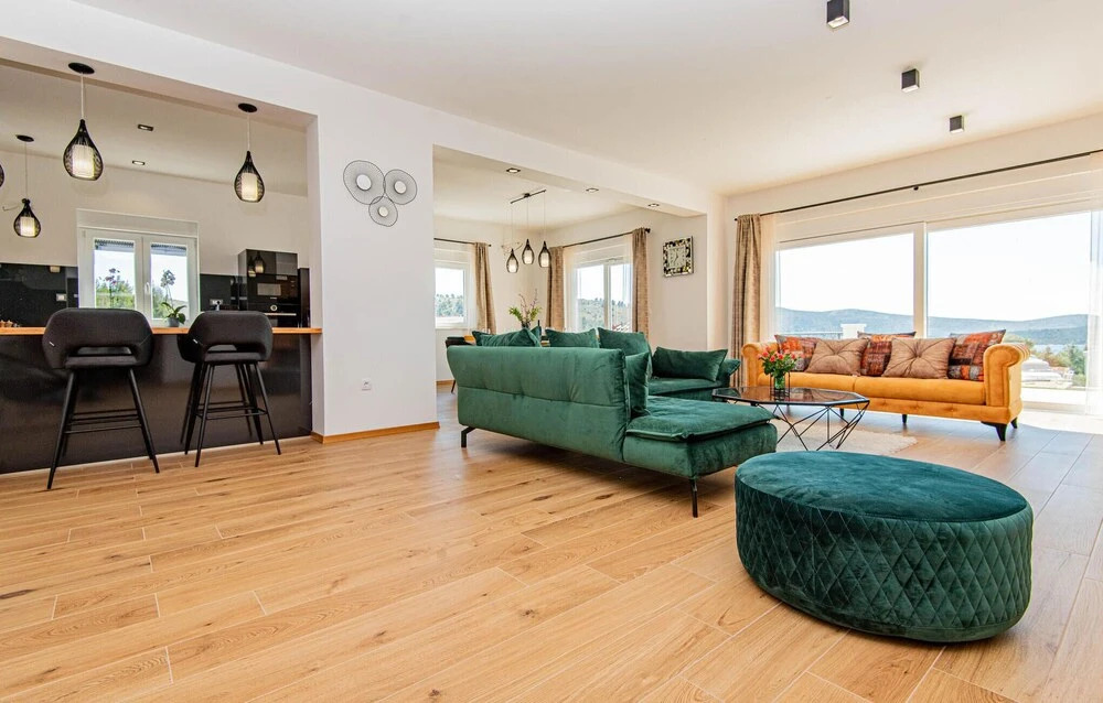 Amazing Home in Zaboric With 4 Bedrooms, Wifi and Outdoor Swimming Pool