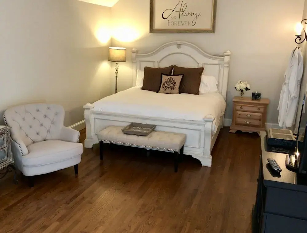 The Groome Inn