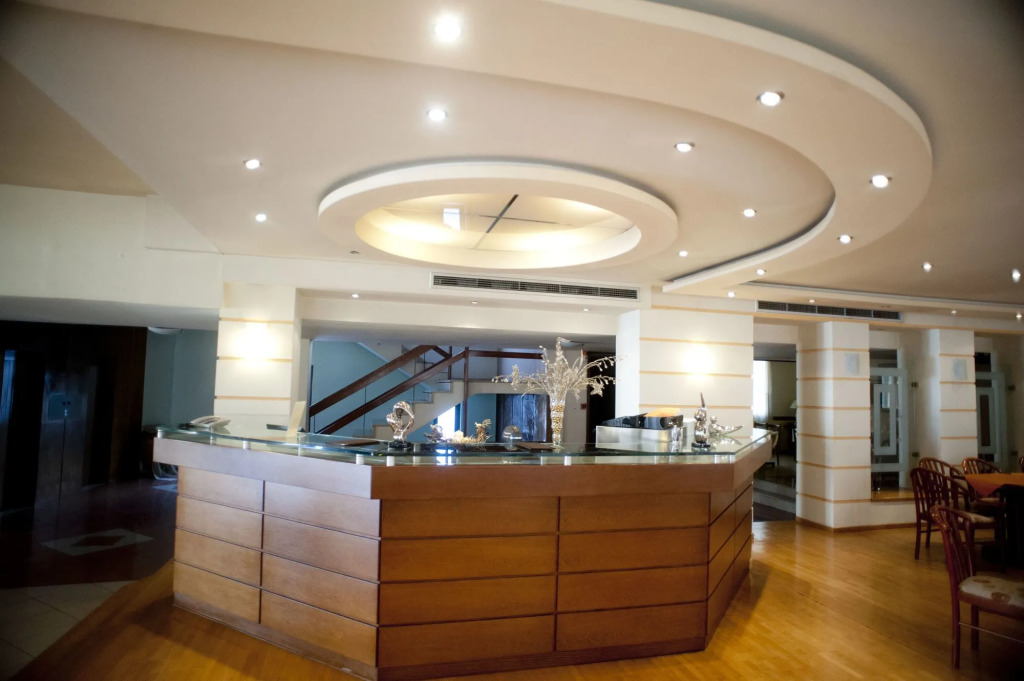 Oceanis Hotel
