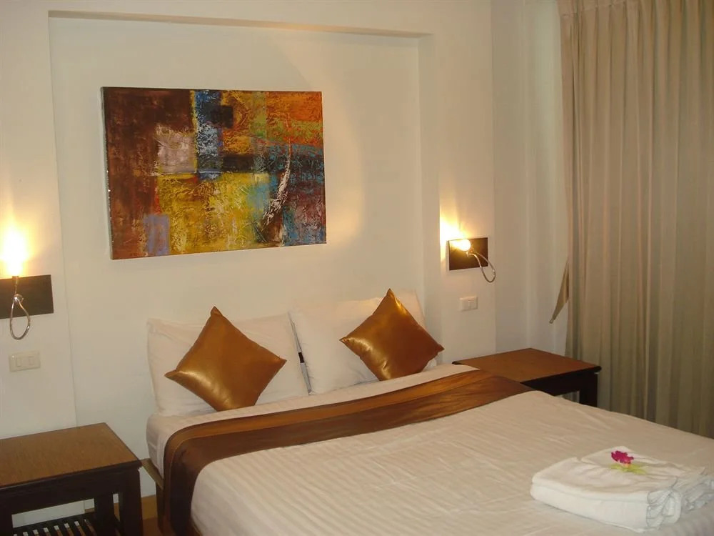 3rd Street Cafe& Guesthouse