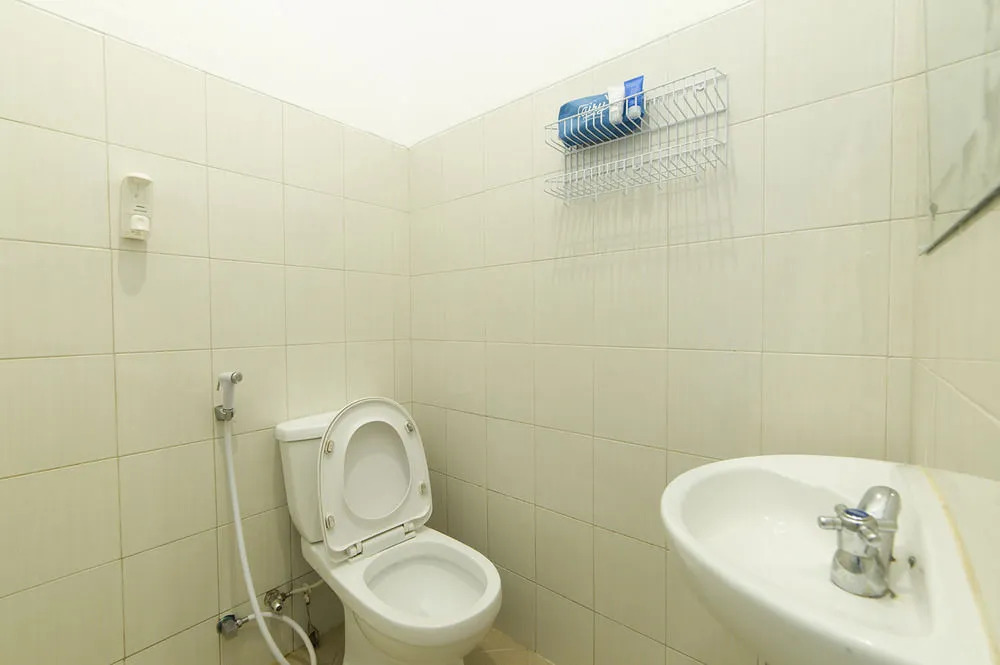 艾里班贾尔马辛夏利亚帕慕路斯巴鲁布米马斯拉亚 25 号酒店(Airy Syariah Pemurus Baru Bumi Mas Raya 25 Banjarmasin)