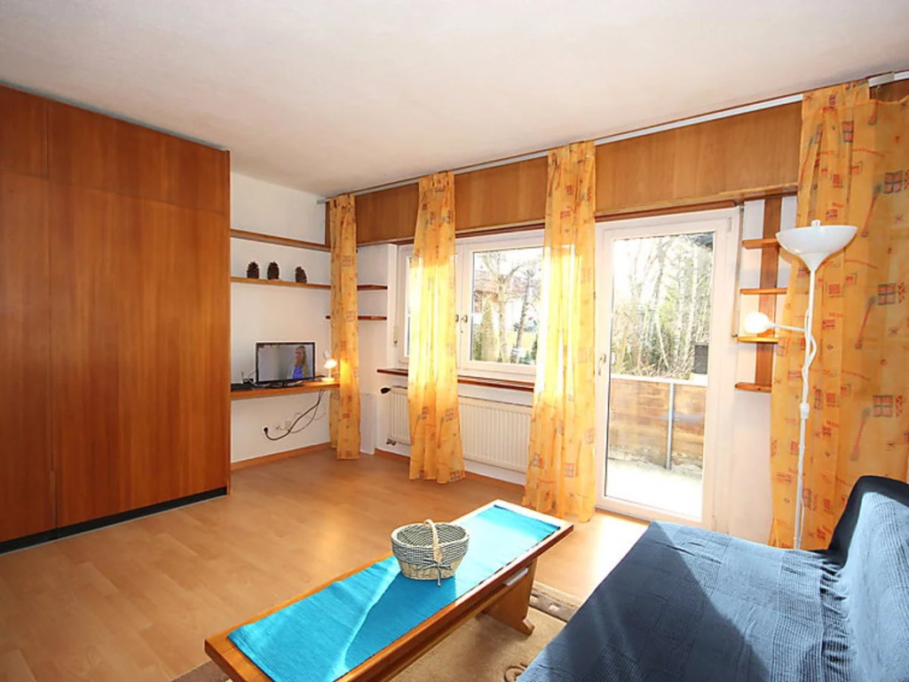 Am Birkenhain 16298