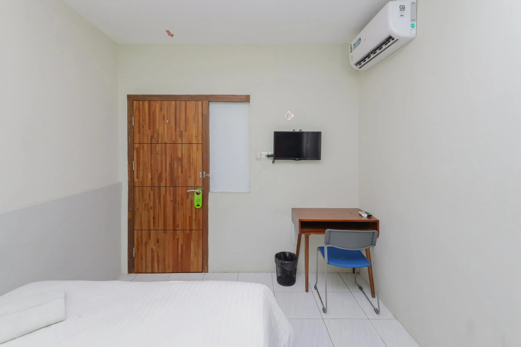 Urbanview Hotel K-15 Surabaya