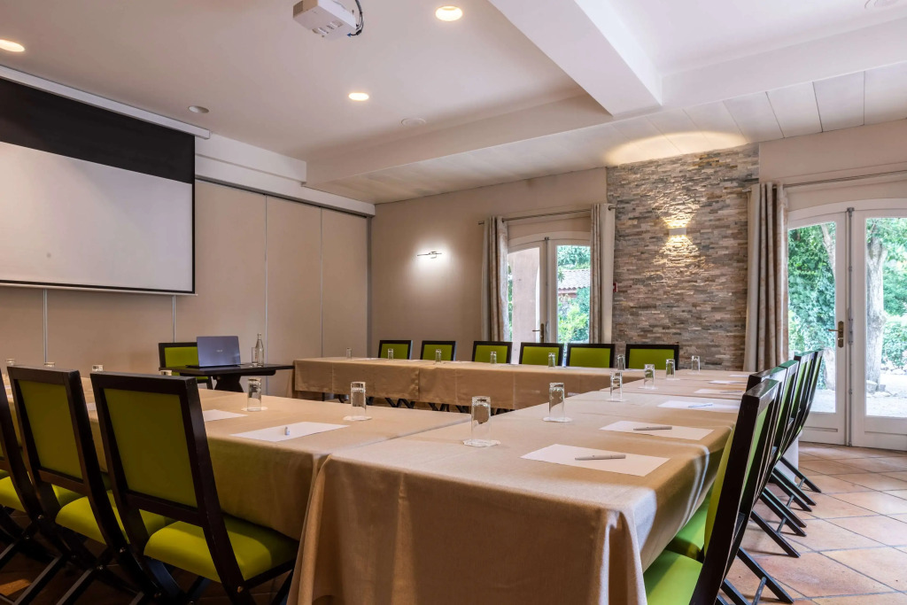 Best Western LOrangerie