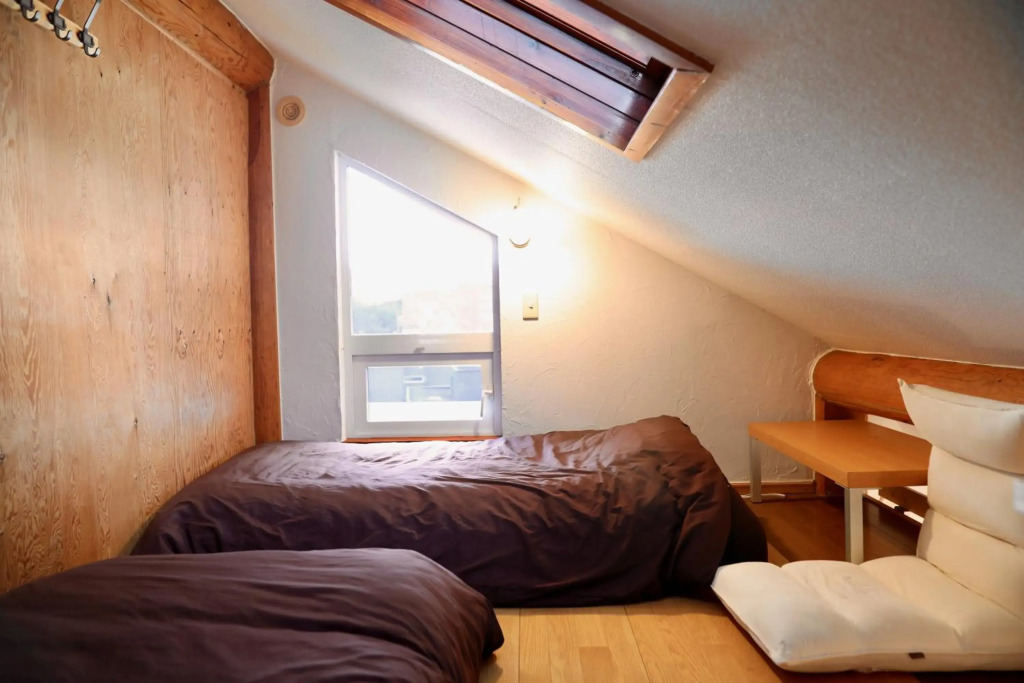 Sapporo Luxury Log House 5Brm max 18ppl 4 free parking