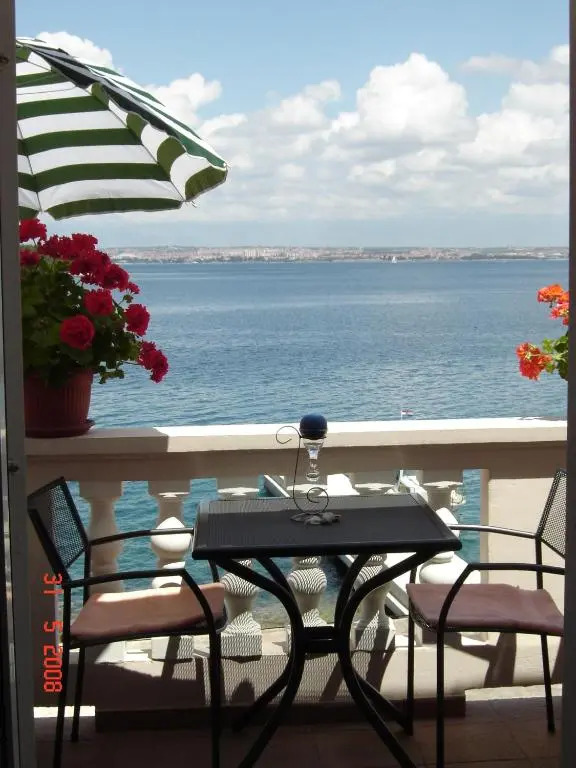 Apartments by the sea Cove Mala Lamjana, Ugljan - 21182
