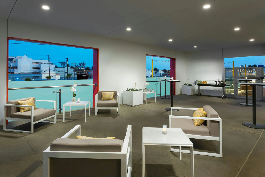 Courtyard by Marriott Santa Monica