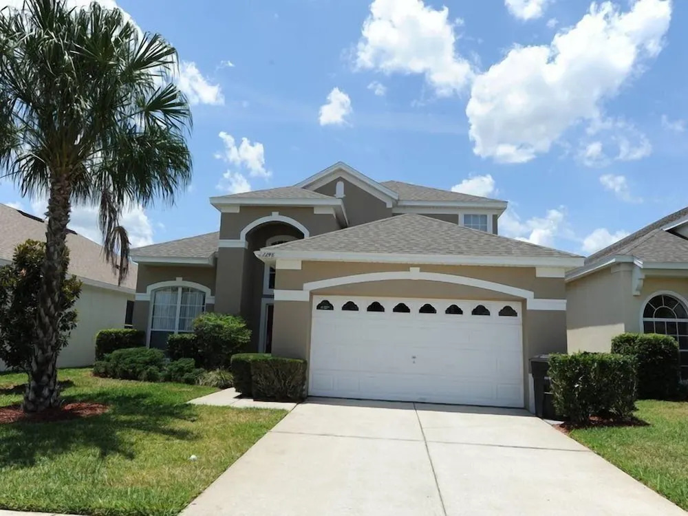 Windsor Palms 48