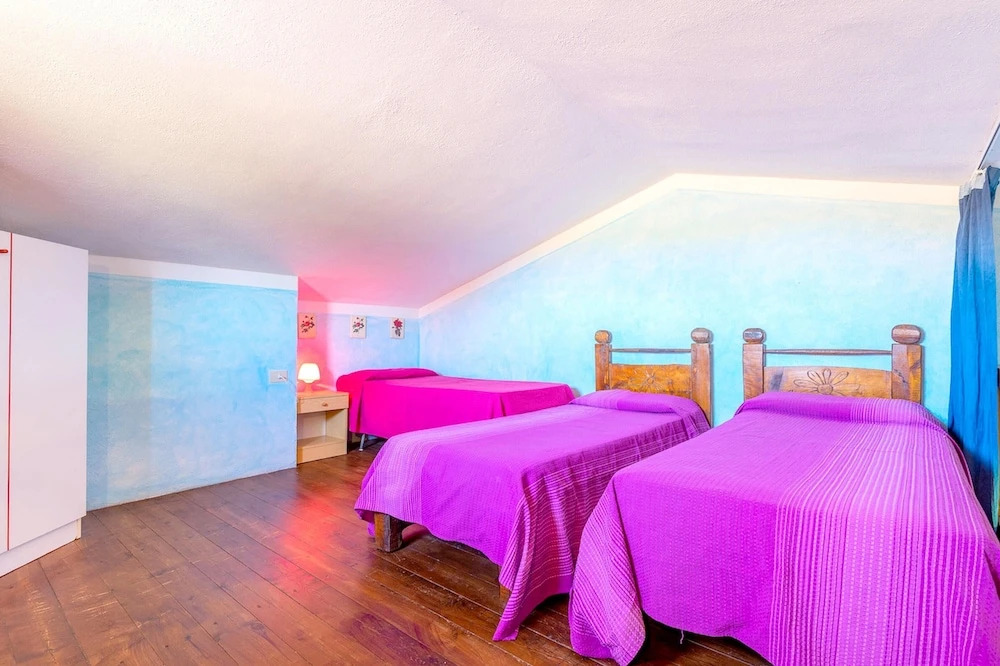 Apartment with 3 Bedrooms in San Teodoro, with Wonderful Sea View And Furnished Garden - 200 M From the Beach