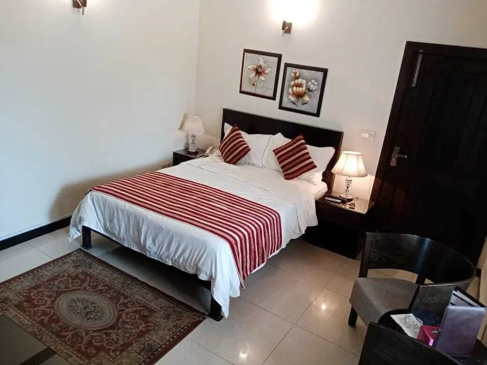 Crosswinds Guest House