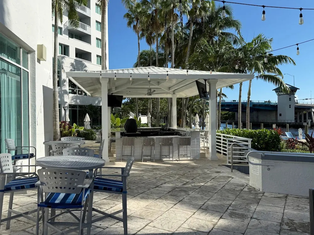 Luxury 1 Bedroom Suite