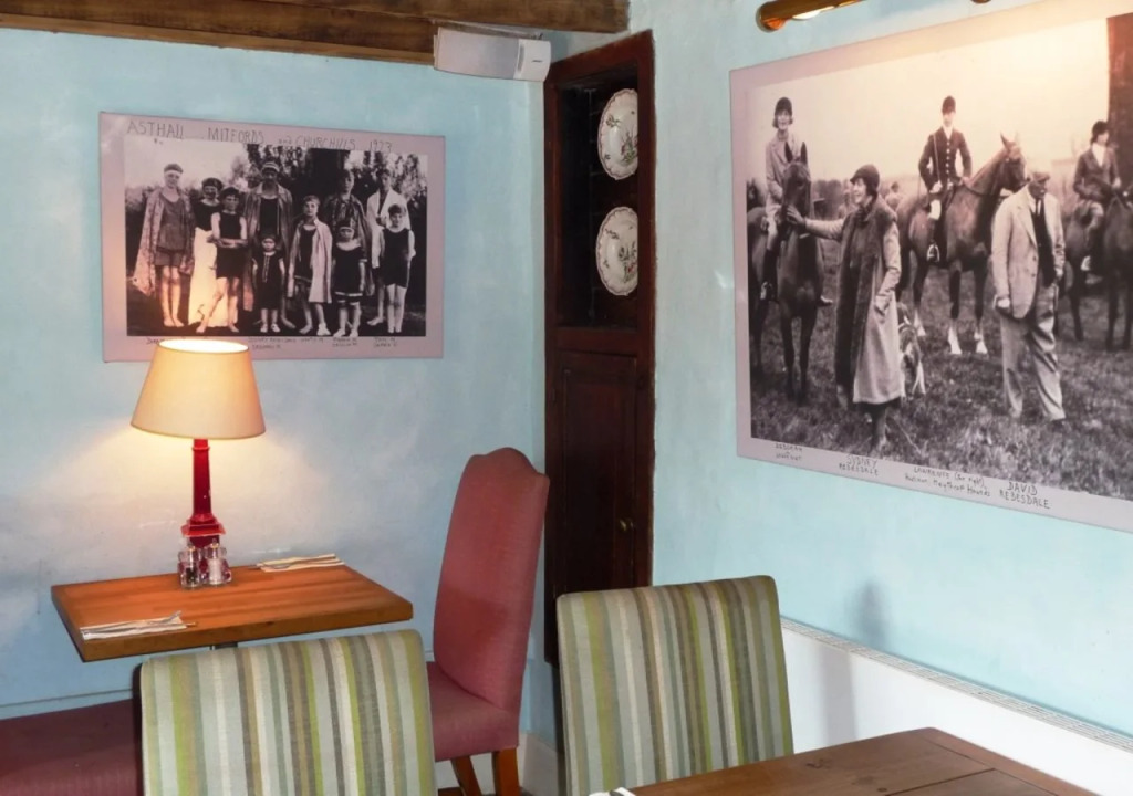 The Swan Inn Swinbrook