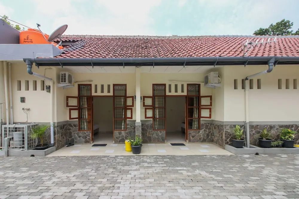 Airy Eco Syariah Jatiasih Bina Asih 3D Bekasi