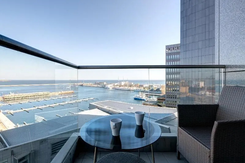 SEA TOWERS Panorama Apartments by Noclegi Renters