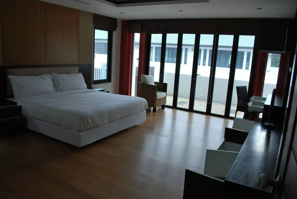 Ocean Breeze Residence