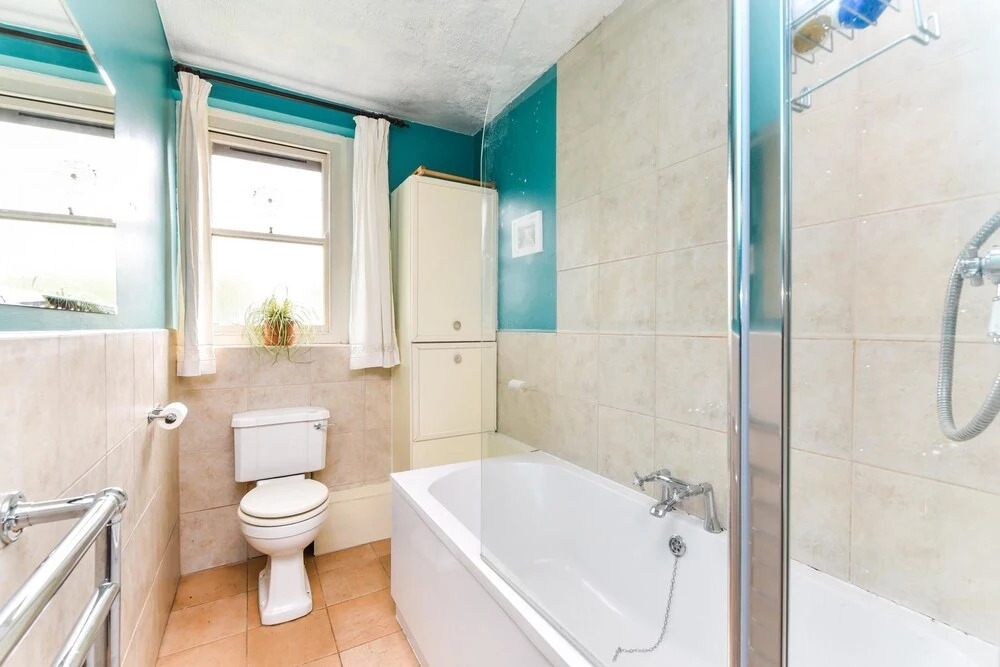 New Super 2 Bed Flat Bethnal Green London Zone 2!