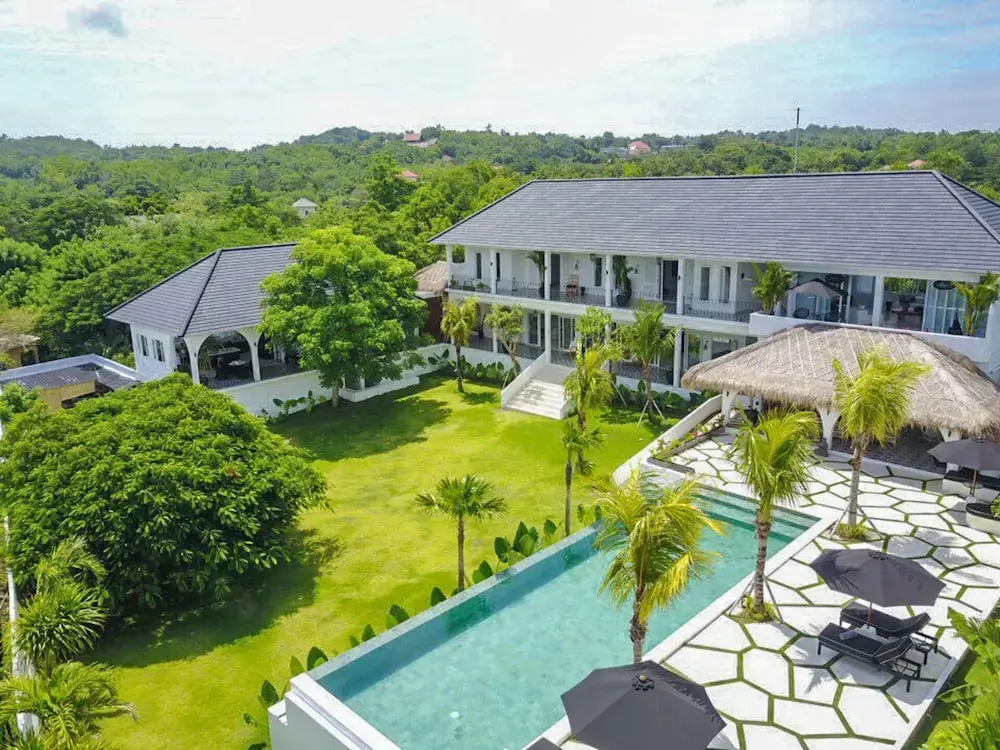 Villa Kusuma - Luxury Sea View 5 Bedroom Villa Close to Savaya