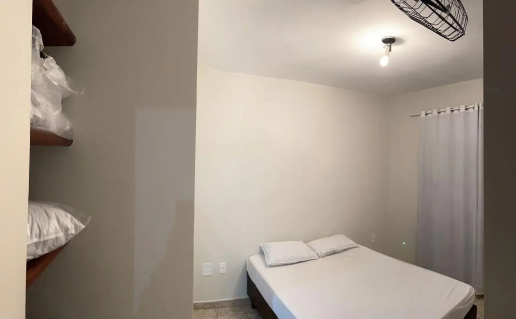 Apartamento a 200m da Praia do Morro com Wifi