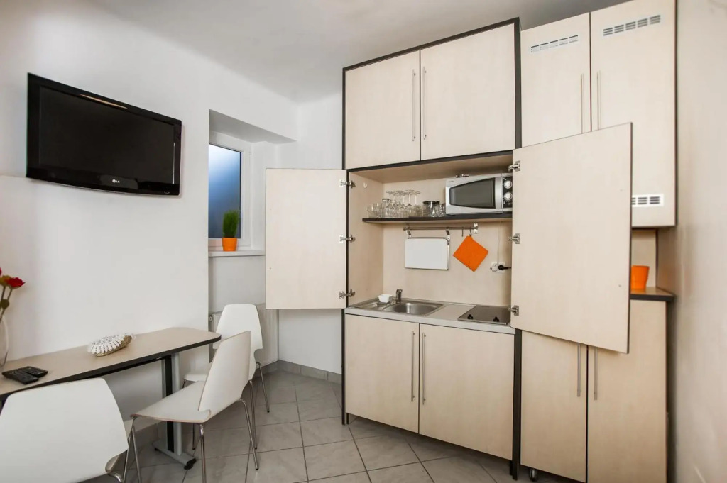 Roze Apartment