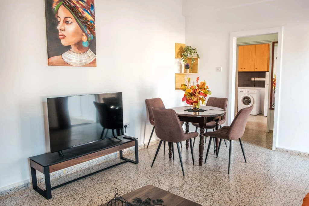 SerenityOne - Centrally located One Bedroom Apt
